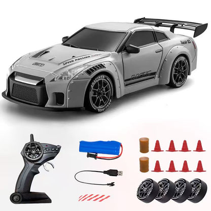 1:24 Scale RC Drift Car for Kids – 4-Channel Remote Control Sports Racing Car with Spark Lights, Electric Drift Toy and USB Charging Cable