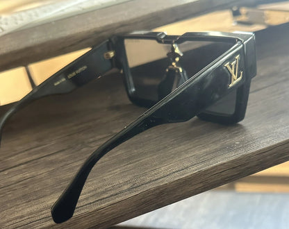 Louis Vuitton Cyclone Sunglasses