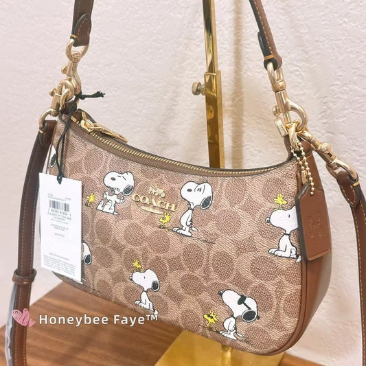 Coach x Peanuts Teri Shoulder Bag, Snoopy Print, Signature Canvas (CBJ88)